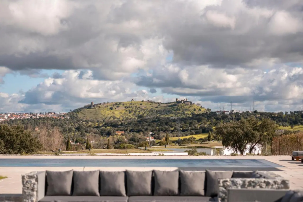 LAND Vineyards - Relais & Châteaux