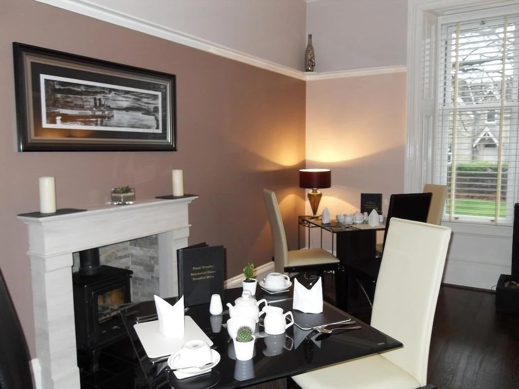 Rosemount House & Stables Cottage