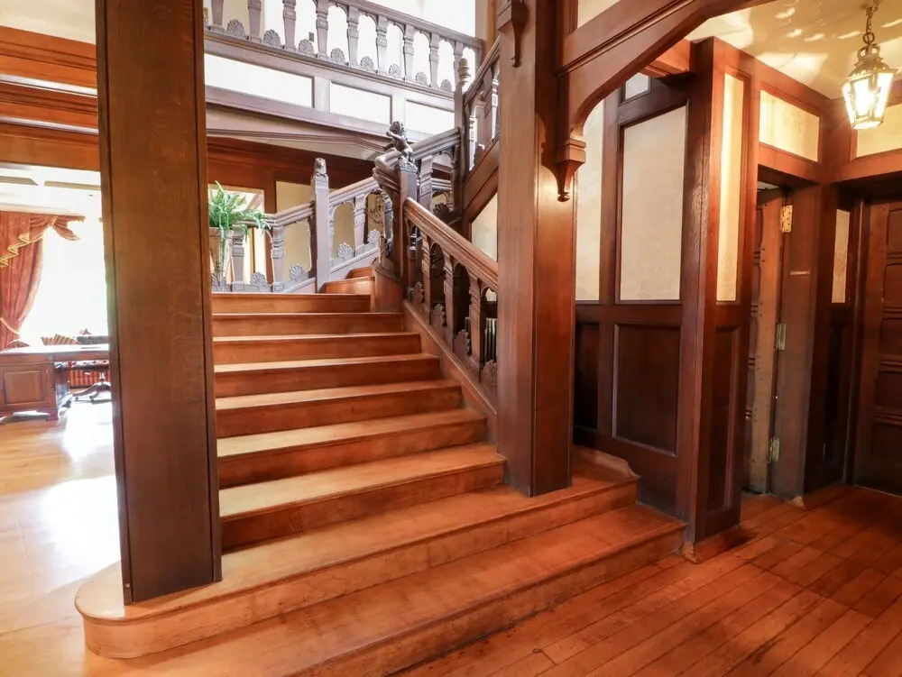 Auchentroig House