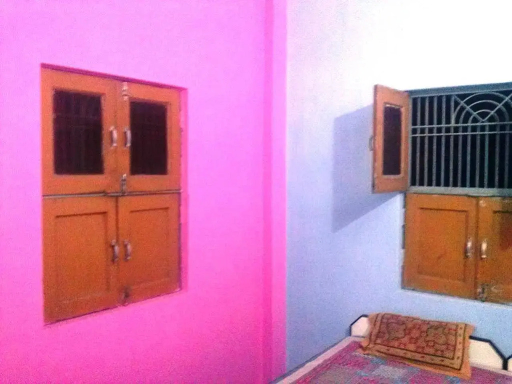 Hotel Royal Shantii Inn with Ganges View