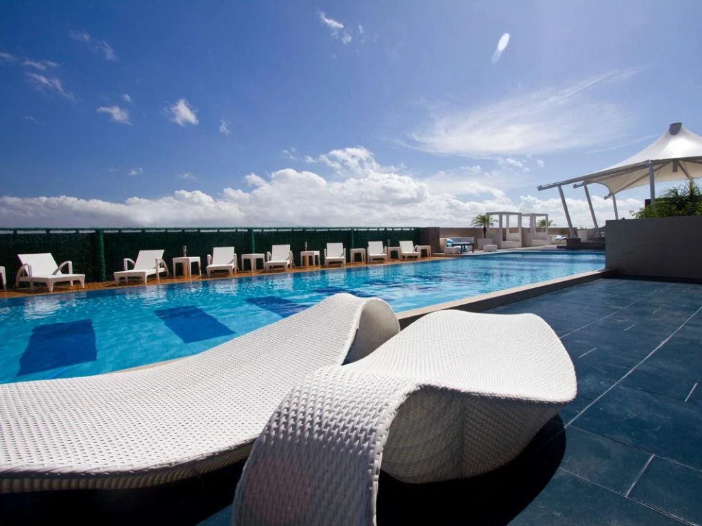 The Bellevue Manila