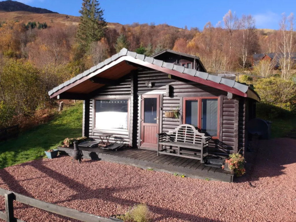 Highand Lodges 28024