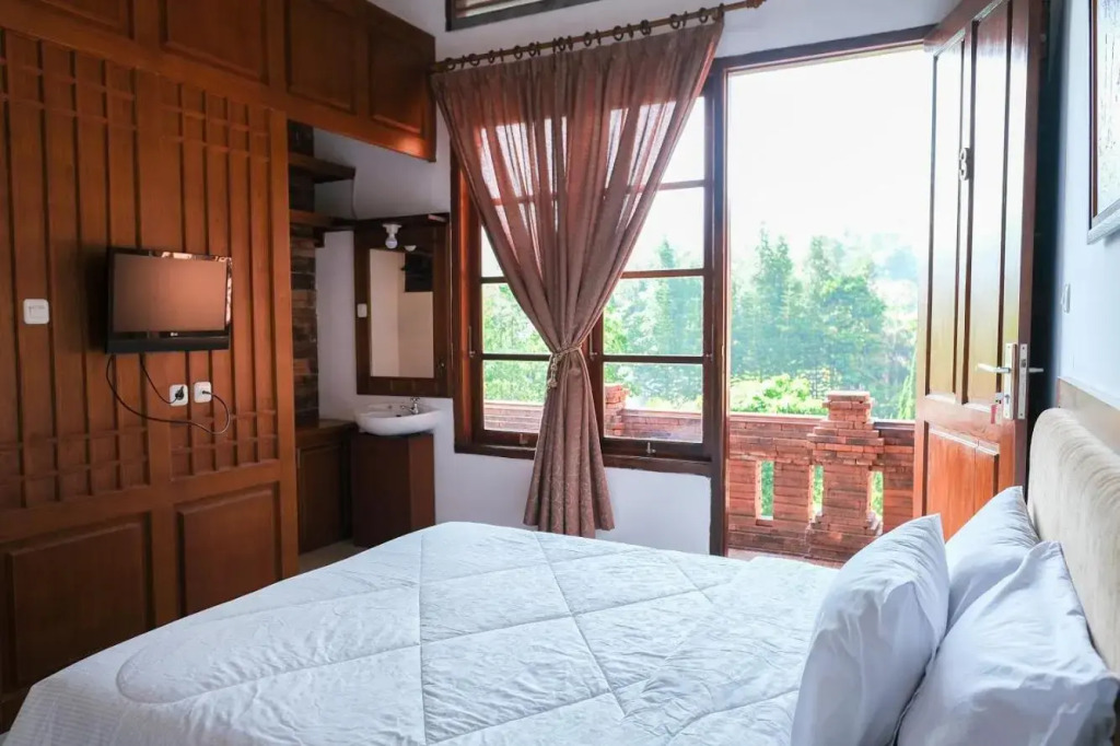 Jawa Dwipa Heritage Resort and Convention