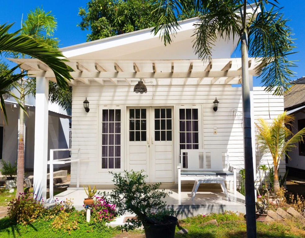 Casa Blanca Gili Air