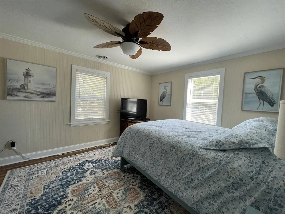 Gracie's Place 2 Bedroom Cottage