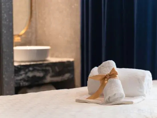 FONTOO Hotel (Tianjin Polar Ocean Park Binhai High-Speed Railway Station)