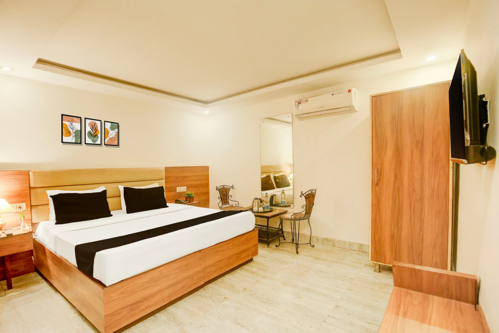 OYO 9159 Hotel Royal Woodslark