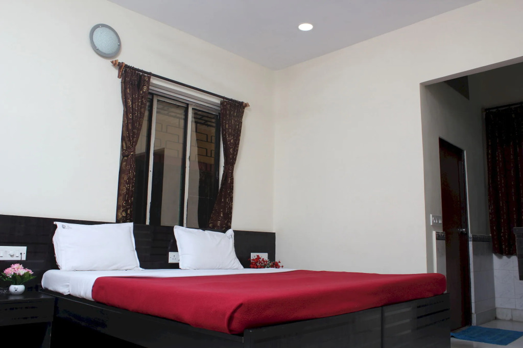 Hotel Nest International