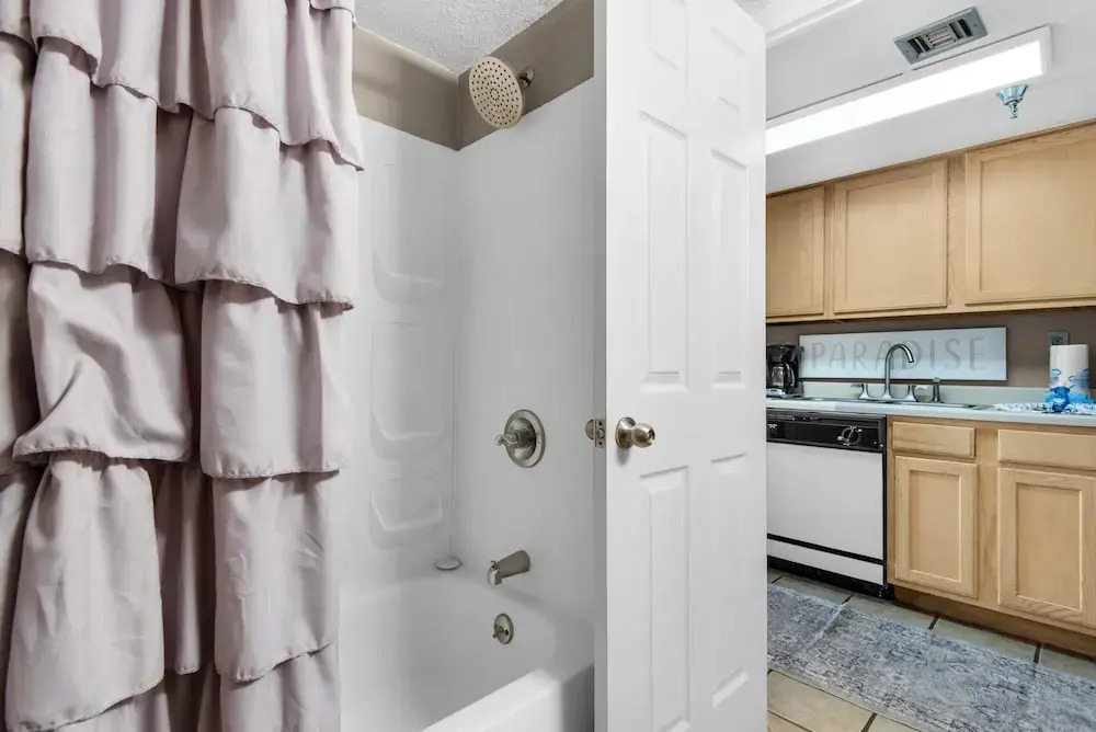 Islander Beach Resort 305