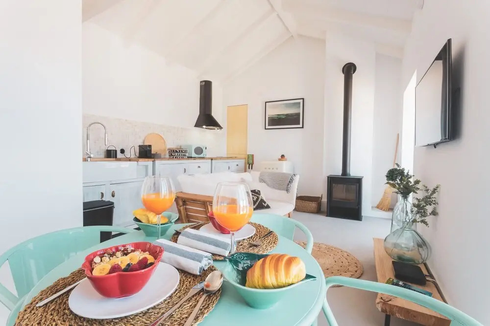 Azenhas do Mar West Coast Design and Surf Villas