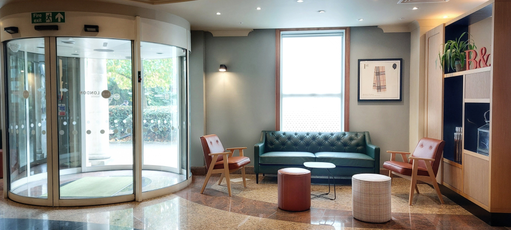 B&B HOTEL London Heathrow