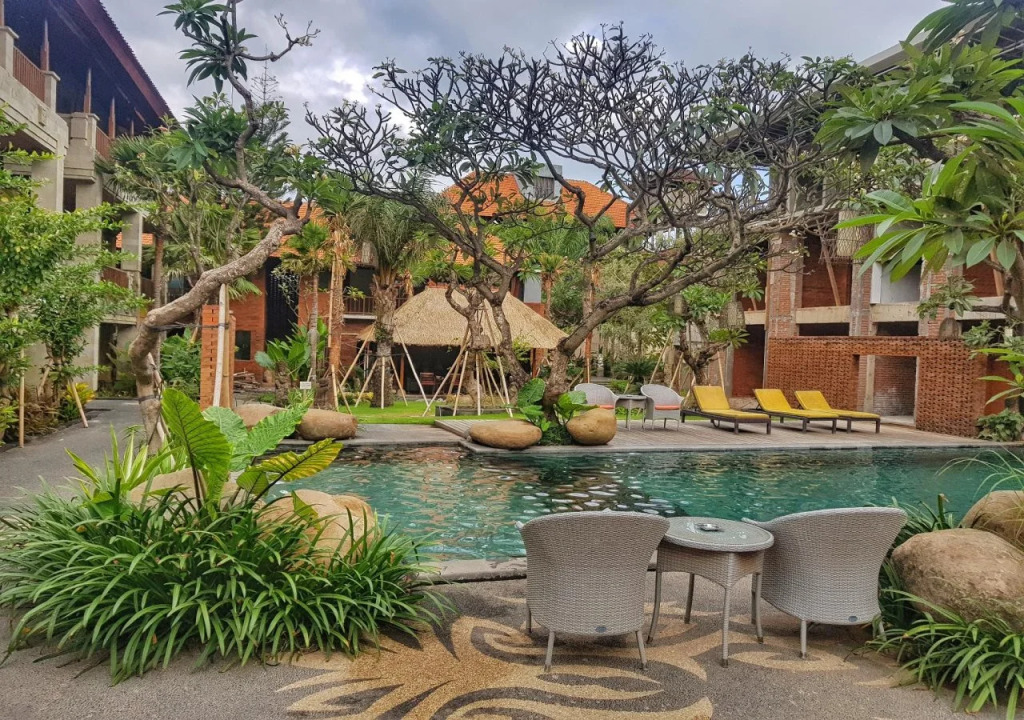 Fourteen Roses Boutique Hotel, Kuta