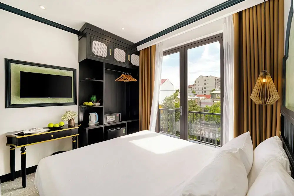 Rokas Hoi An Boutique Hotel