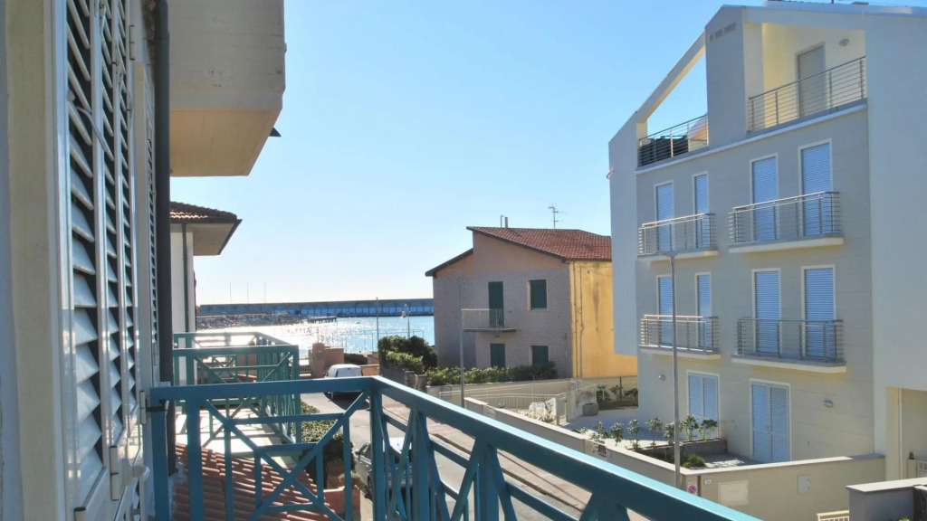 In vacation residence mt. 30 far from the sea and the sandy beach of Caletta Bay, apartment with one-Boldrini Bilocale con terrazza tipo A
