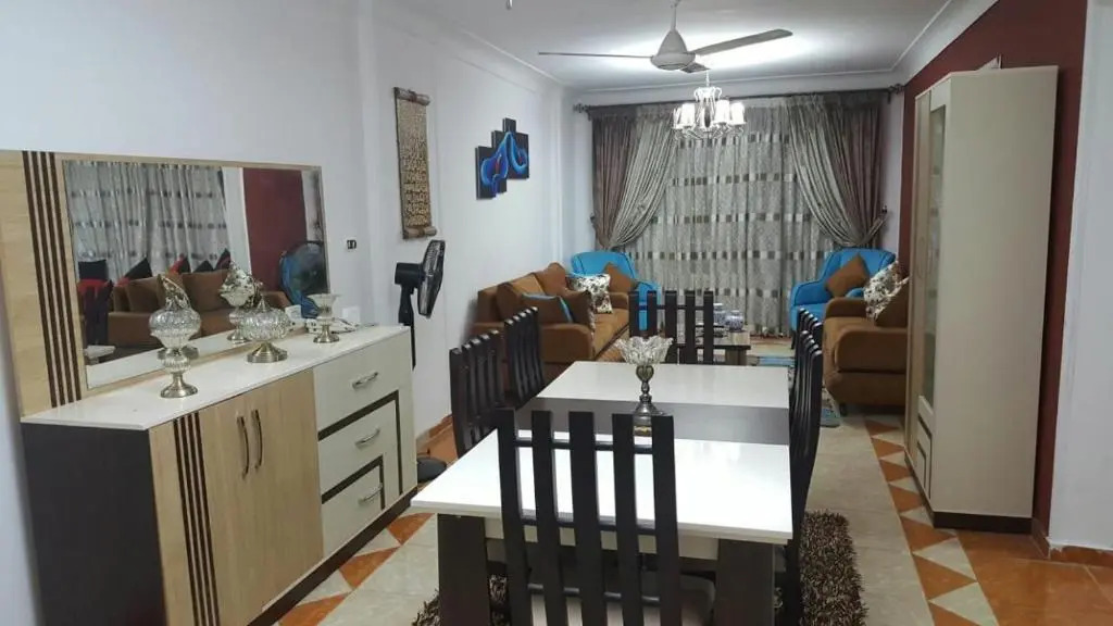 El-Madina El-Monawawwara Street off Gamal Abdel El-Nasir Rd. Asafra,