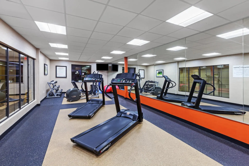 Holiday Inn Express & Suites Houston East by IHG
