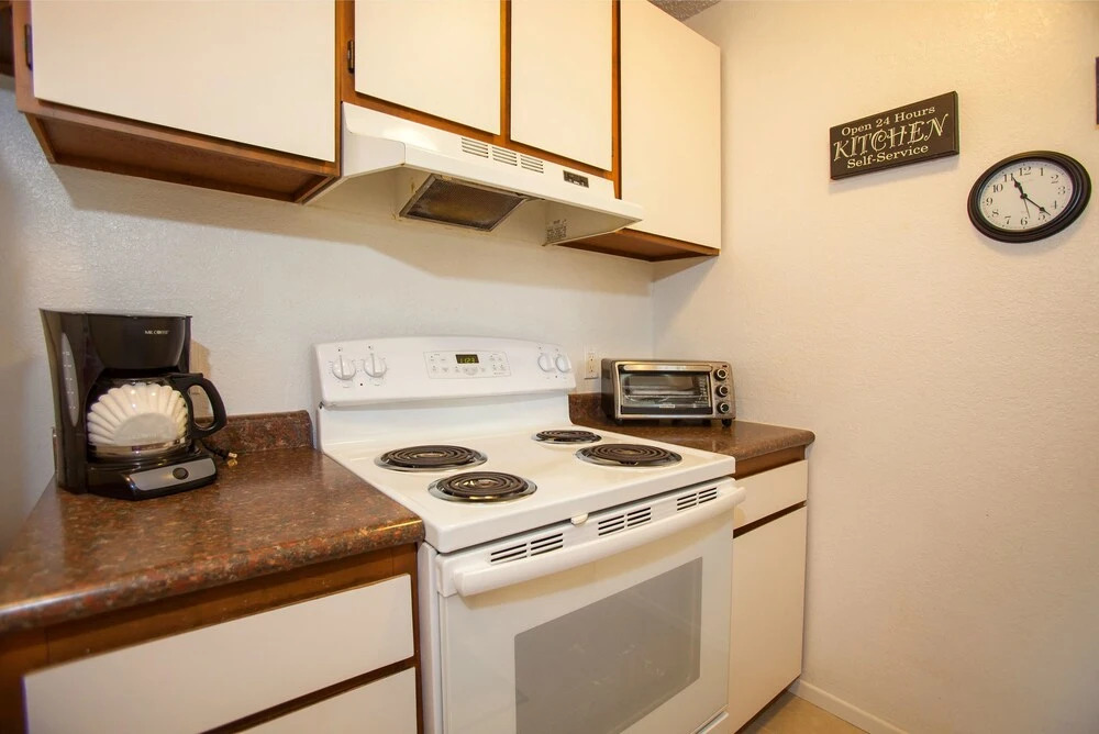 Kihei Garden Estates C-201 - Ocean Views, Split AC