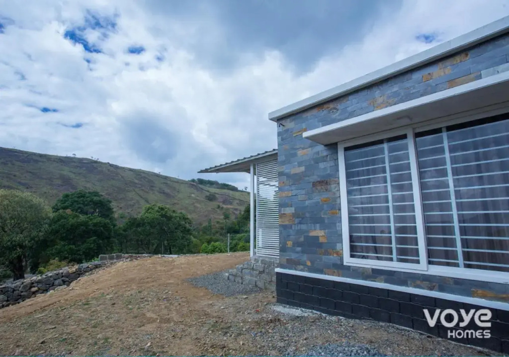 VOYE HOMES Tiyans Castle Vagamon