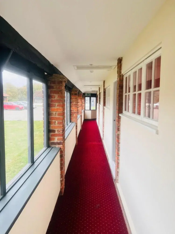 Rivenhall Garden Hotel