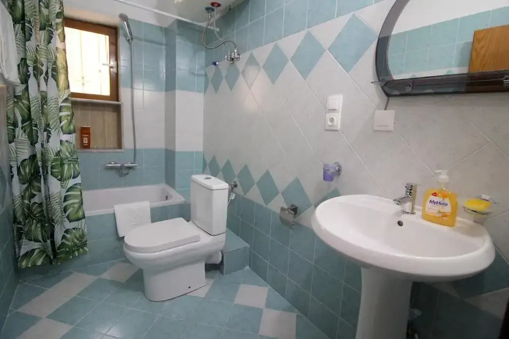 Stunning Sea View 1-bed Apartment in Sarande