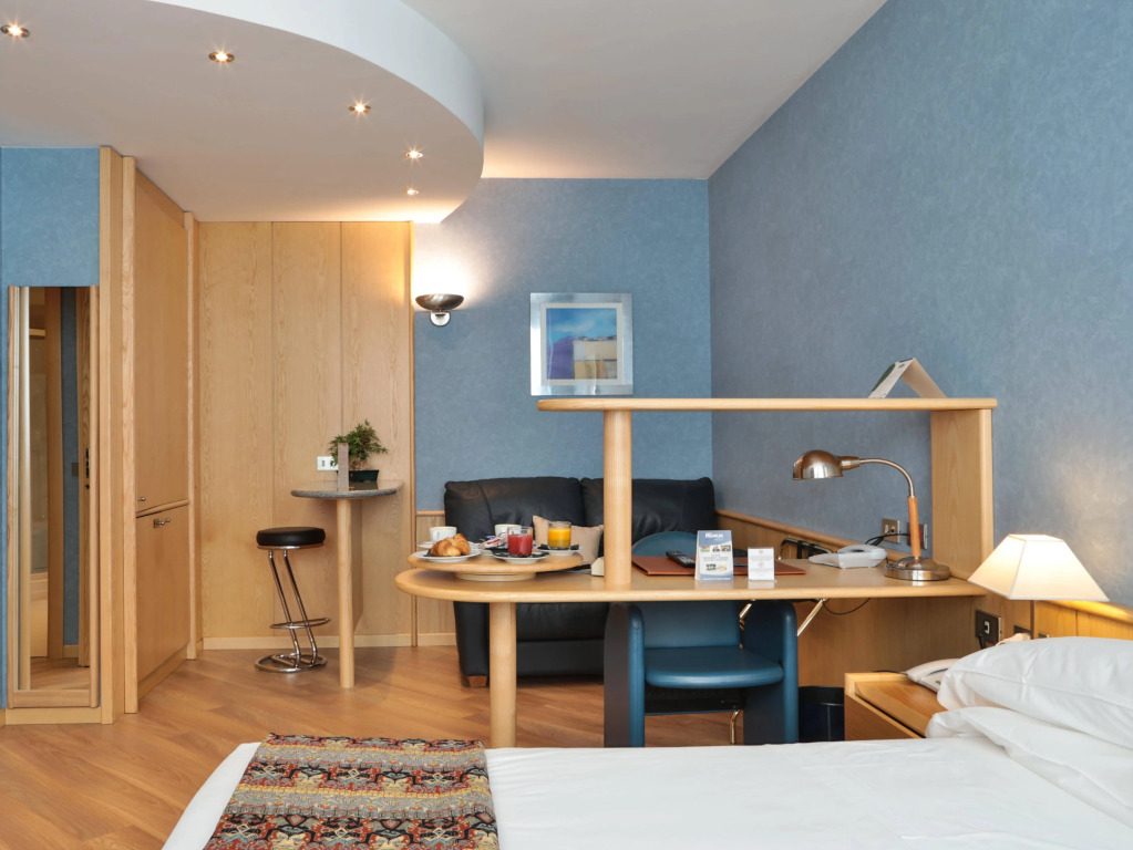 Best Western Plus Executive Hotel and Suites