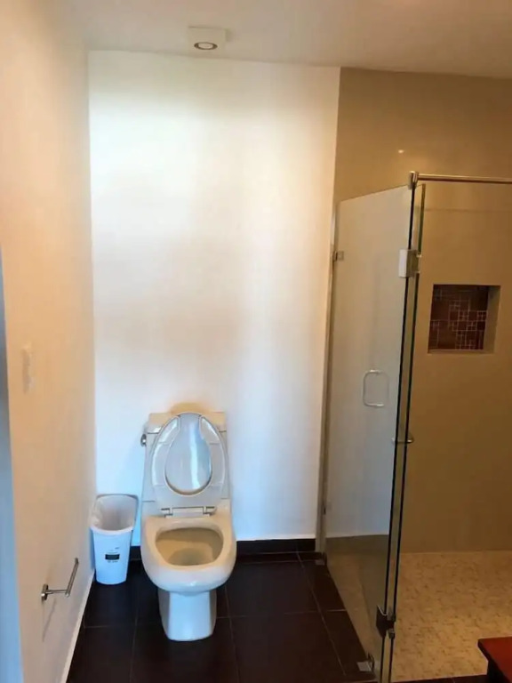 Condo Pacifica 3004