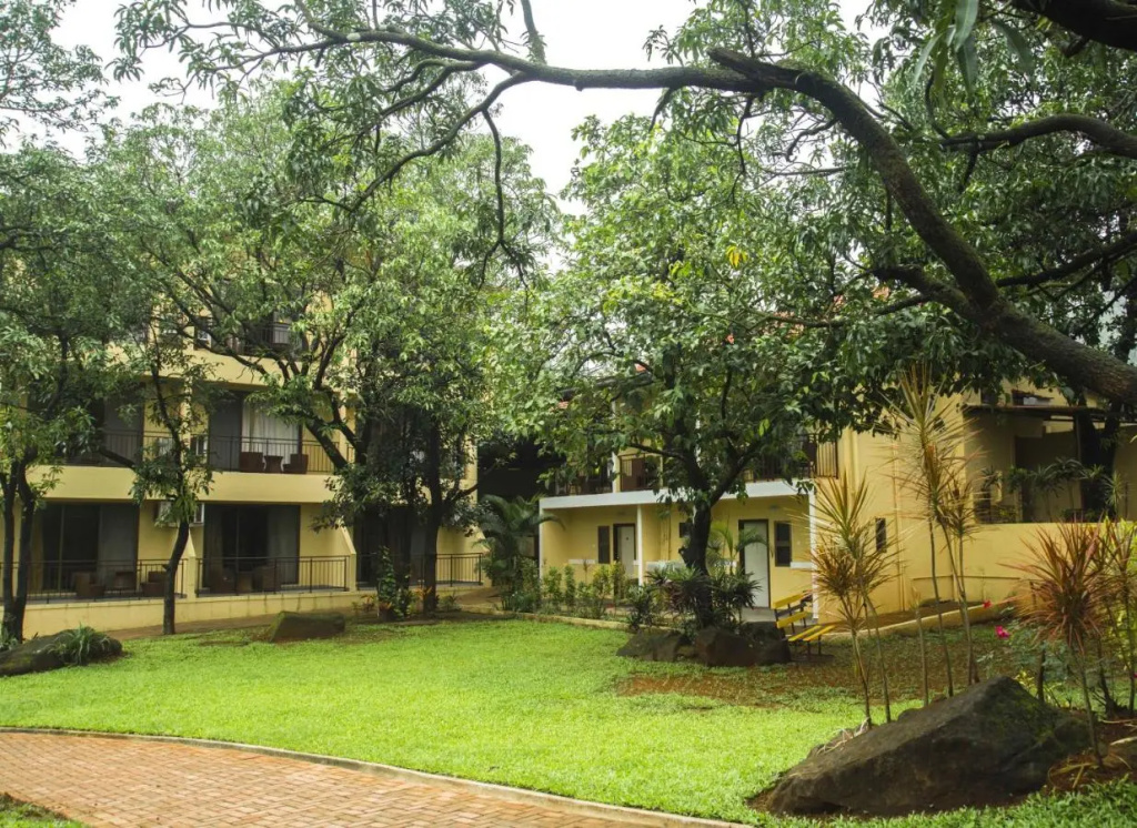 Zaras Resort Khandala