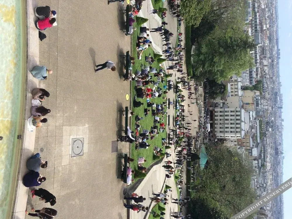 Montmartre Panoramic Apartment only 50m from the Sacré-Cœur Basilica