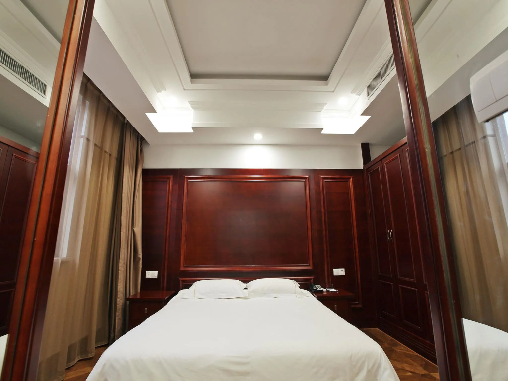 Elan Nanjing Sanpailou Post and Communications University