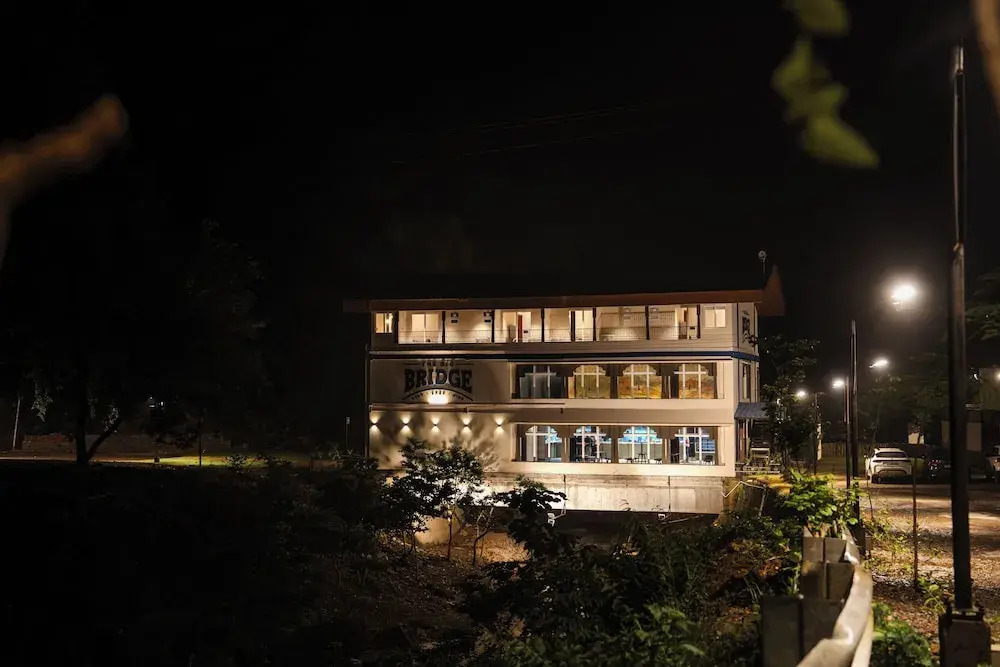 The Big Bridge- A Boutique Hotel On A Bridge