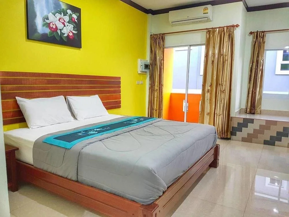 Benjawan Chalet Resort