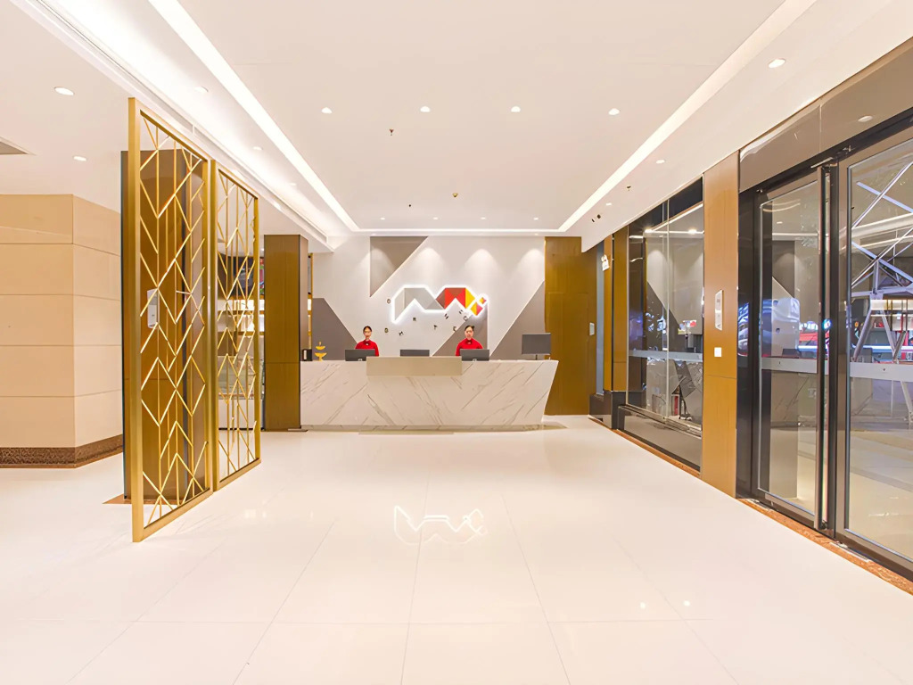 Borrman Hotel (Hezhou Lingfeng Plaza)