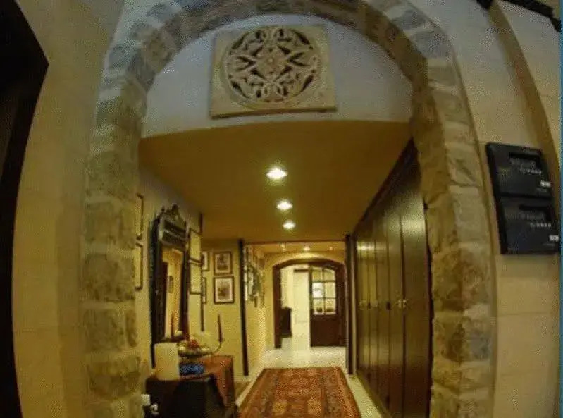 Massabki Hotel