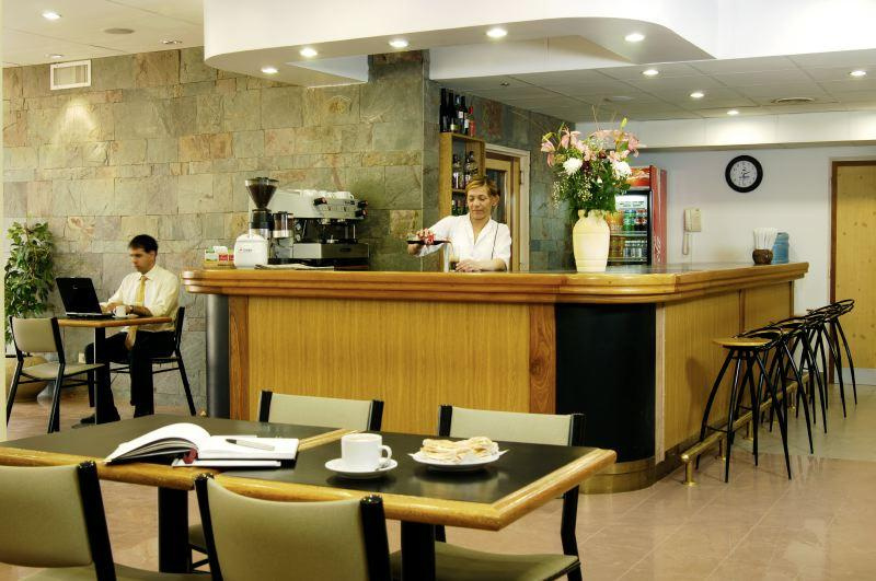 Hotel Land Express Rincón de los Sauces