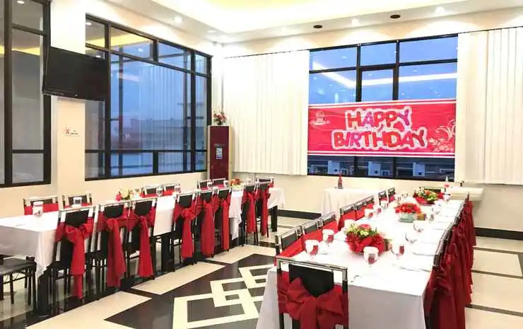 Hotel Harmony In & Karaoke