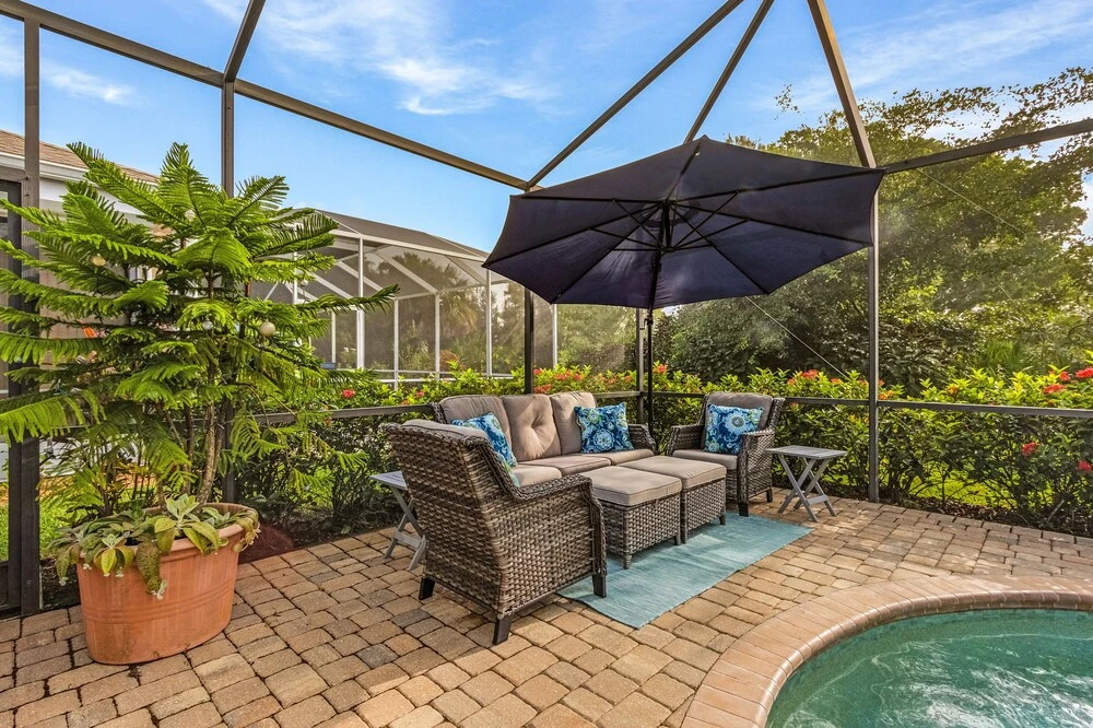 Sunshine Daydream our Beautiful Monthly Pool Home! home