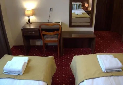 Отель Hotel i Restauracja Kochanów