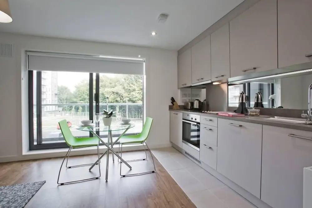 LUXURY STUDIO Apartment in Stoneywood, Aberdeen