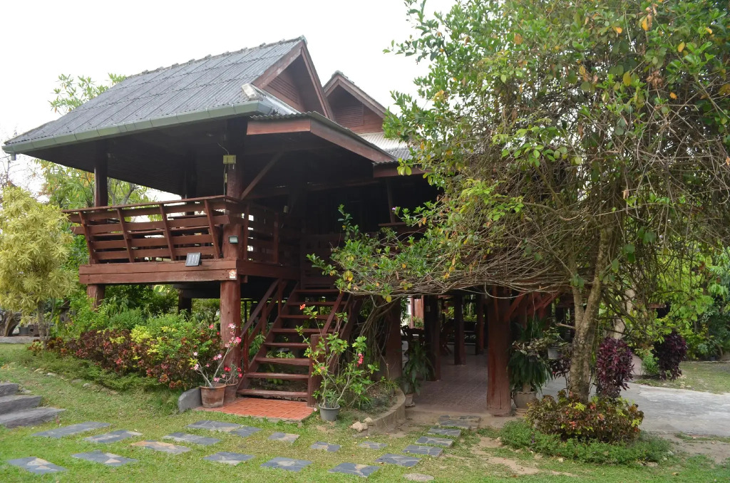 Baan Suan Reuan Fun