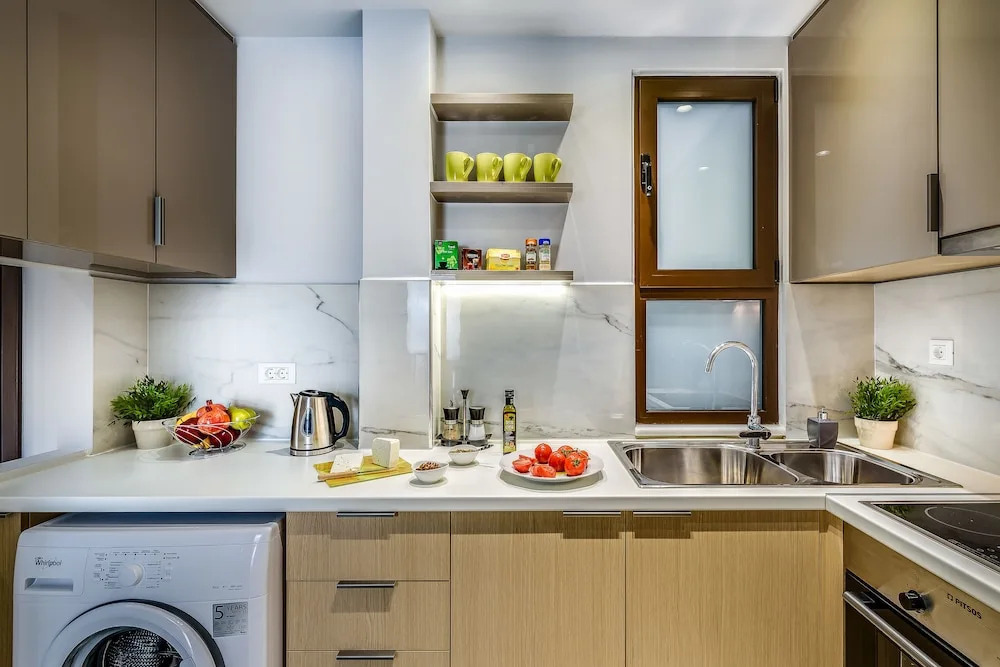 City Breeze Apartment