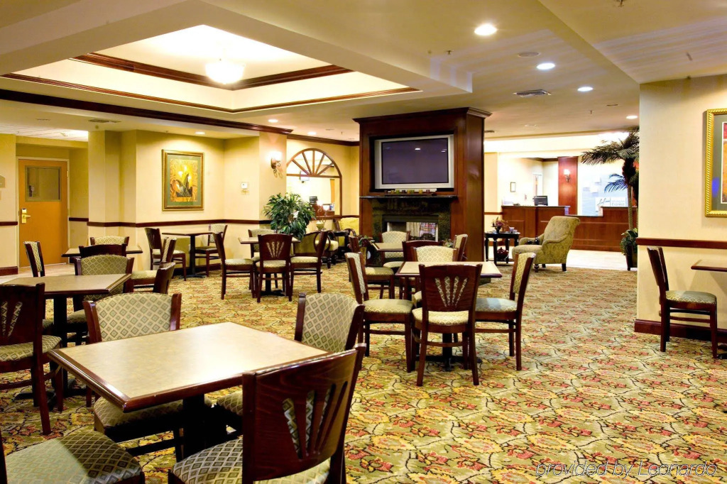 Holiday Inn Express & Suites Selma by IHG