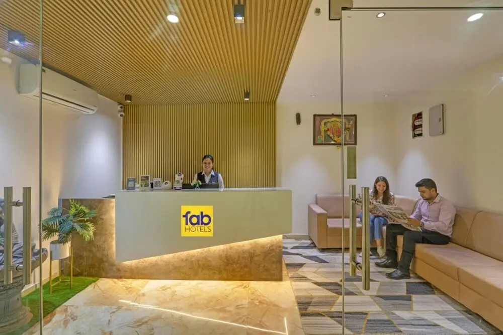 FabHotel Blue Moon