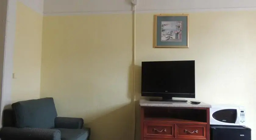 Royal Inn Hotel