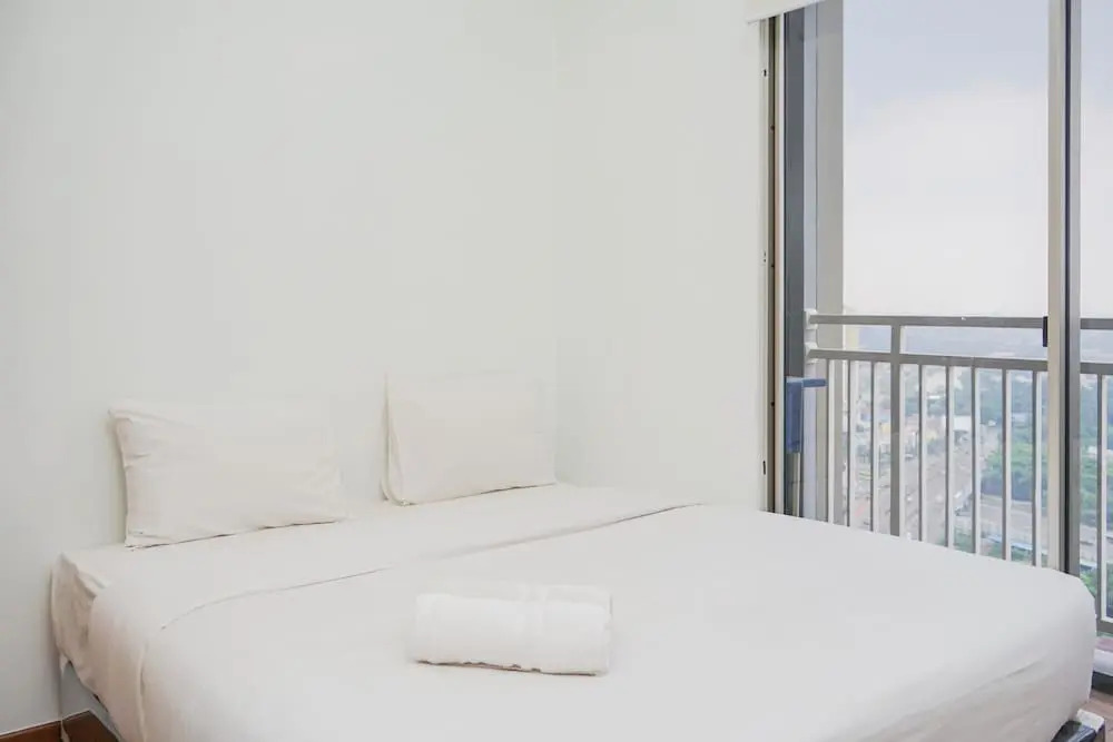 Fully Furnished with Comfortable Design 2BR Apartment Springwood Residence