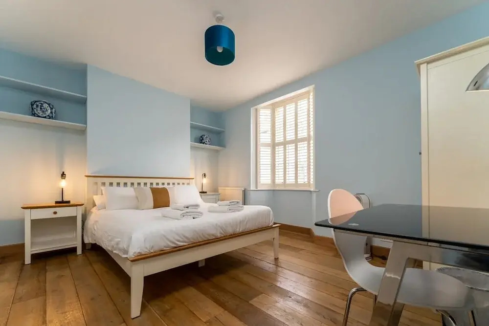 Host Stay Blue Hues on Over Street