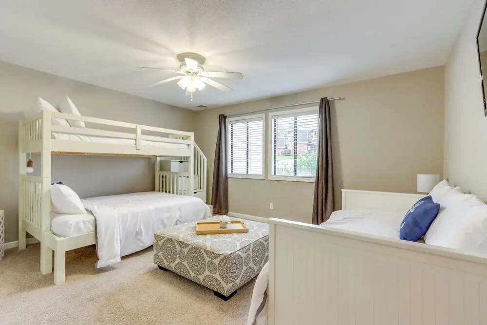 Walk to Shops & Lake: Pool-view Osage Beach Unit