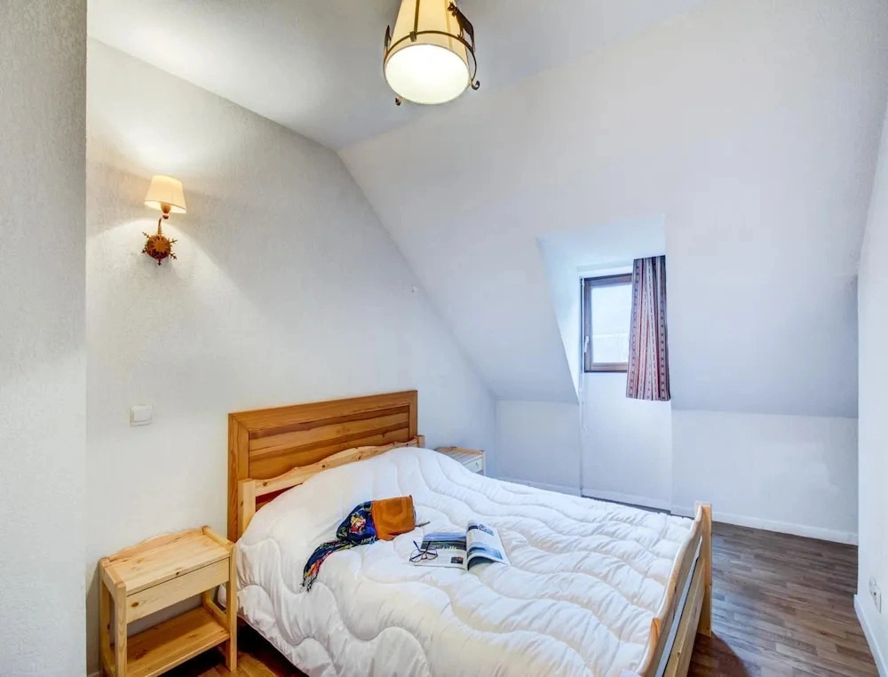 Central Apartment Near Luchon Cable Cars