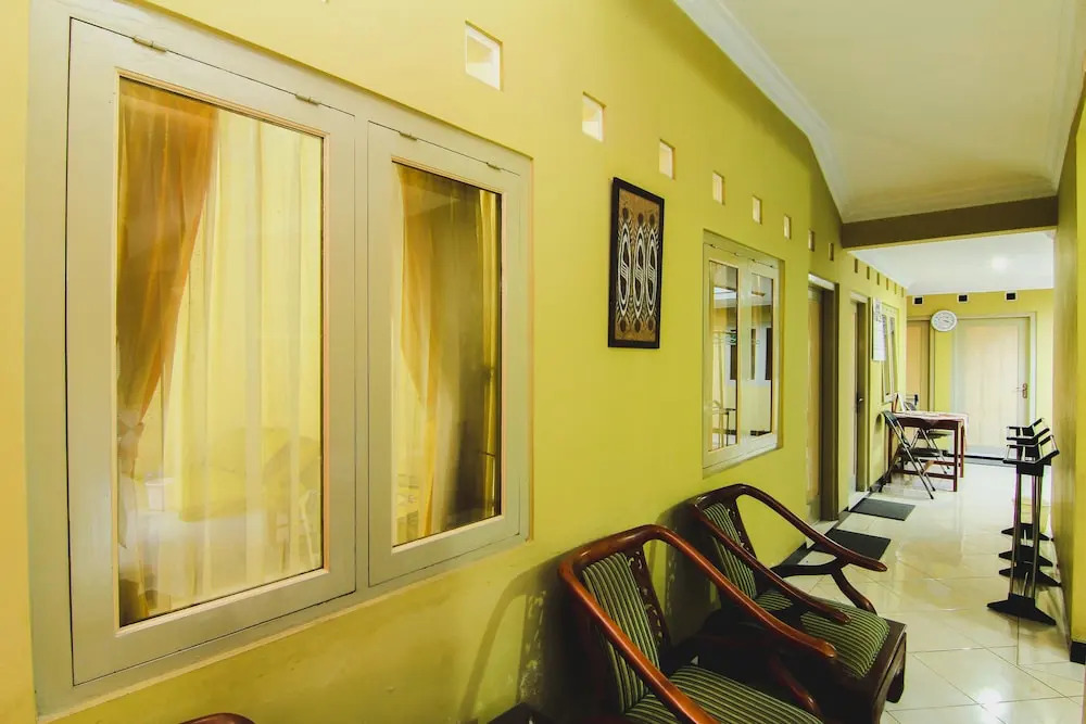 Griya Batik Giri Sekar Homestay Syariah