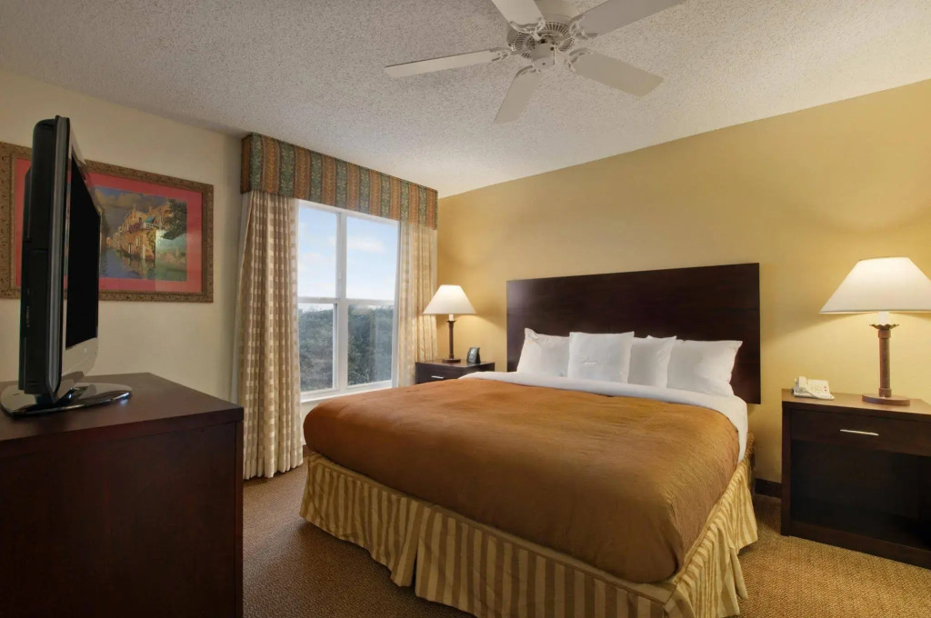 Homewood Suites by Hilton Austin South