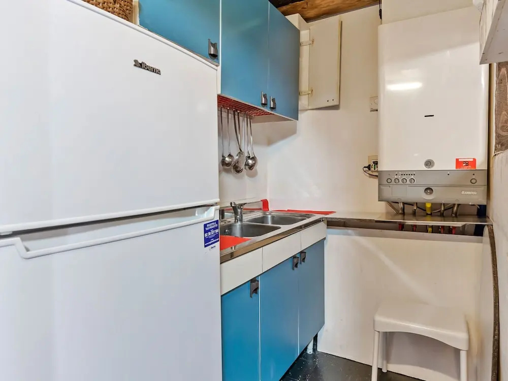 Lovely Holiday Home in Montaner With Patio